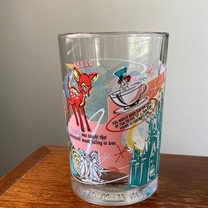 Vintage y2k McDonald’s Walt Disney collectible commemorative glass Magic Kingdom